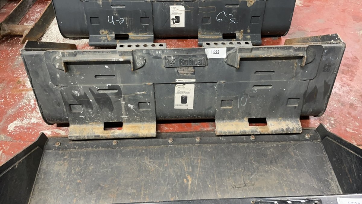 BOBCAT 60" SMOOTH SKID STEER BUCKET