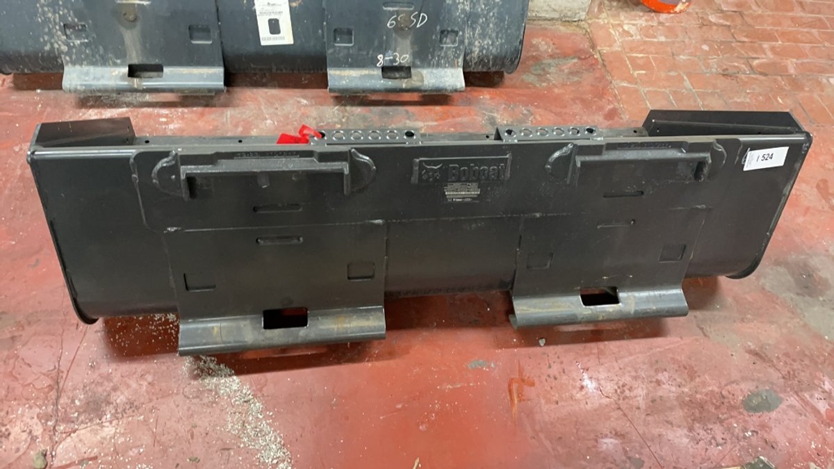 BOBCAT 68" SKID STEER SMOOTH BUCKET