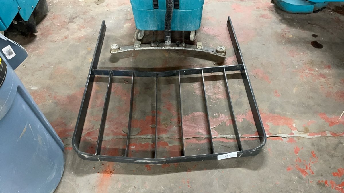 BACK STOP FOR FORKLIFT
