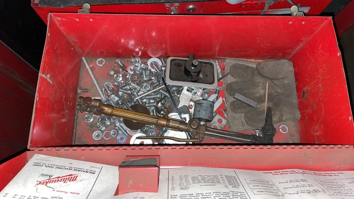 QTY 2) 26" CRAFTSMAN ROLLING TOOL CHEST