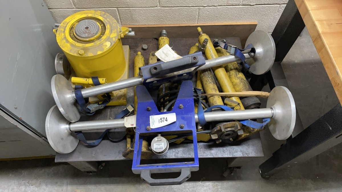 ROLLING METAL TABLE W/ ASSORTED JACK EQUIPMENT