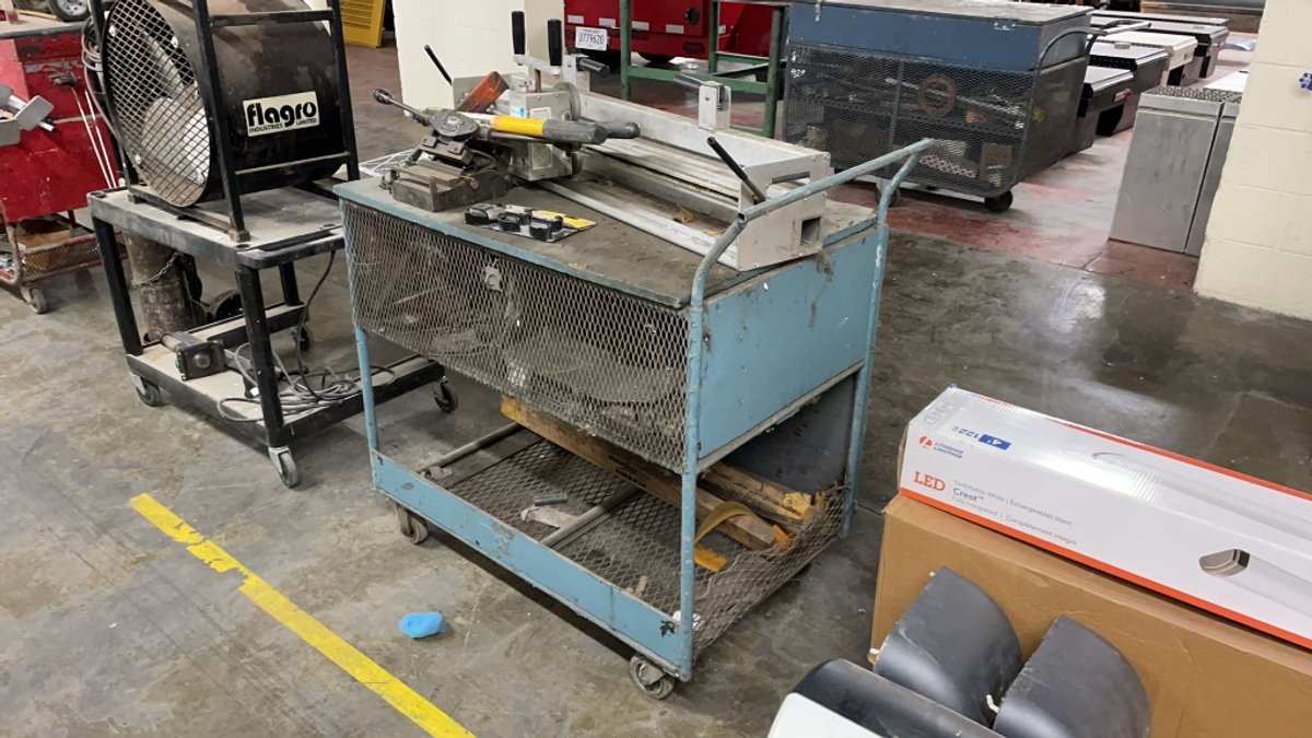 ROLLING BELT MAINTENCE CART & CONTENTS
