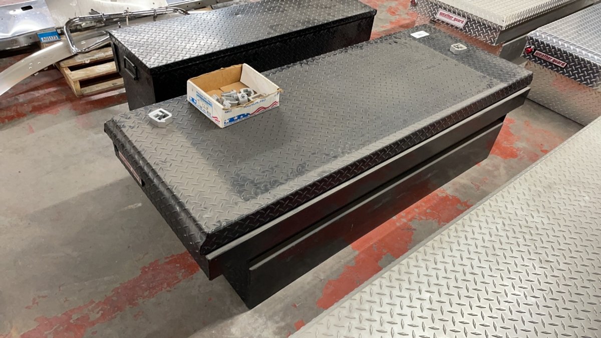 WEATHER GUARD 26" W X 60" L BLACK TRACK TOOLBOX