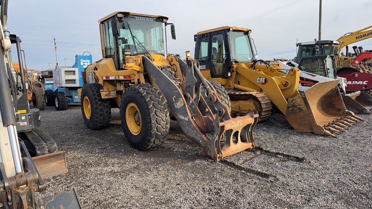 VOLVO L70F ARTICULATING WHEEL LOADER