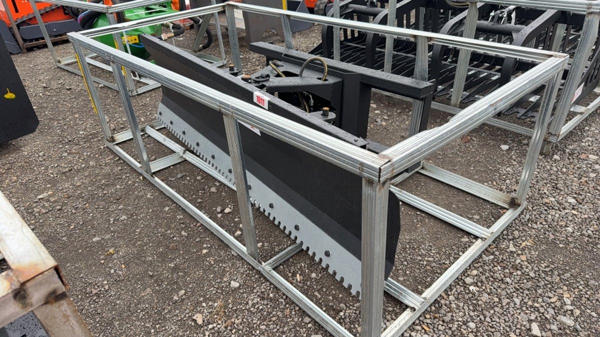 JCT 84" SKID STEER ANGLE BLADE