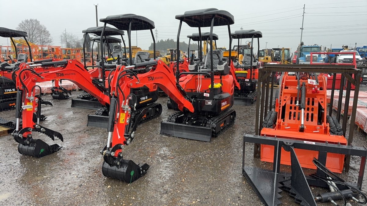 2025 TPM 16 MINI EXCAVATOR