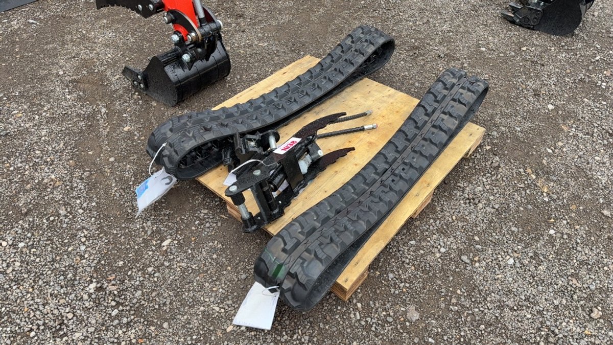 MINI EXCAVATOR ATTACHMENT PACKAGE