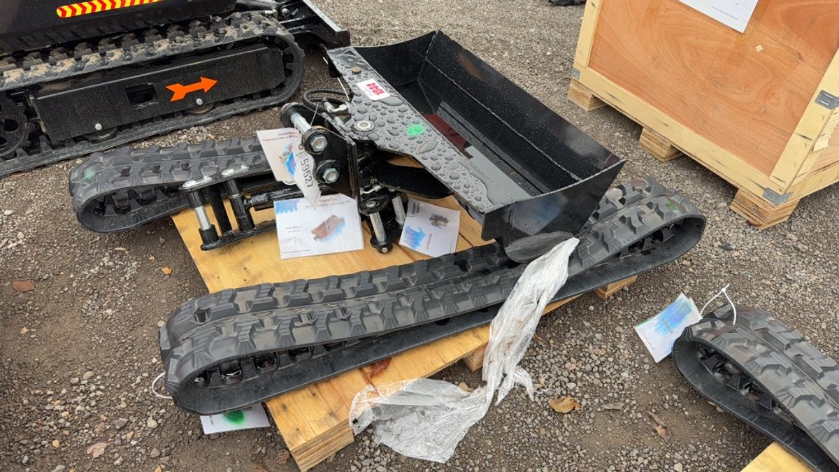 MINI EXCAVATOR ATTACHMENT PACKAGE