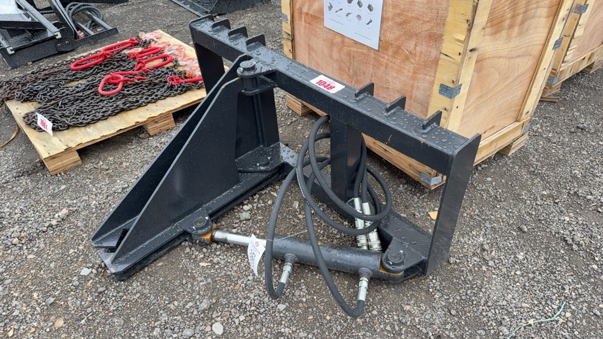 JCT SKID STEER TREE PULLER