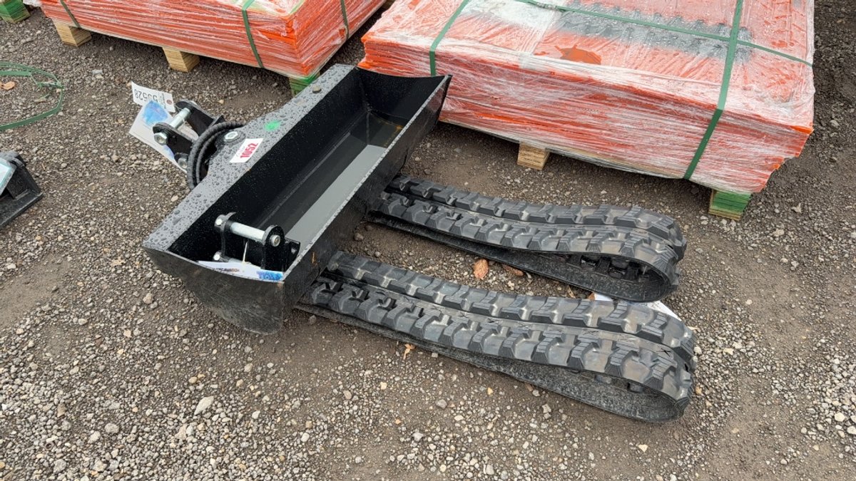 MINI EXCAVATOR ATTACHMENT PACKAGE