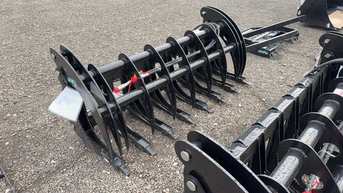 FUTURE 72" SKID STEER SKELETON GRAPPLE