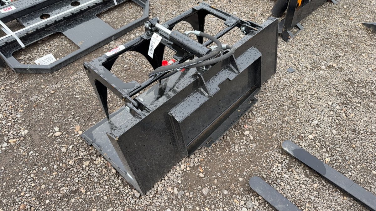 FUTURE 44" DINGO GRAPPLE BUCKET