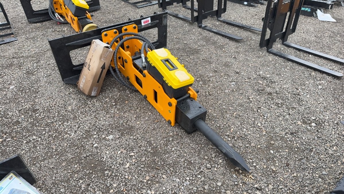 FUTURE SKID STEER HYD BREAKER