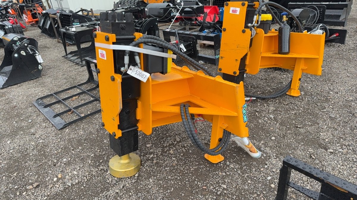 FUTURE SKID STEER HYD POST DRIVER