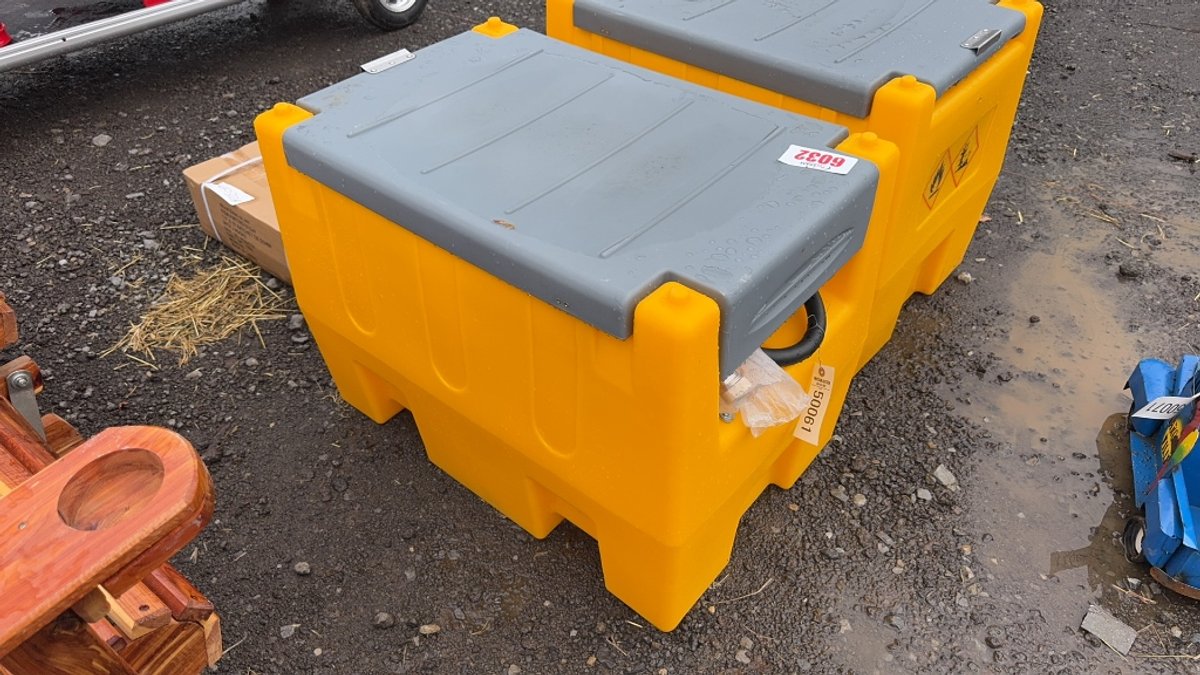POLY FUEL TANK