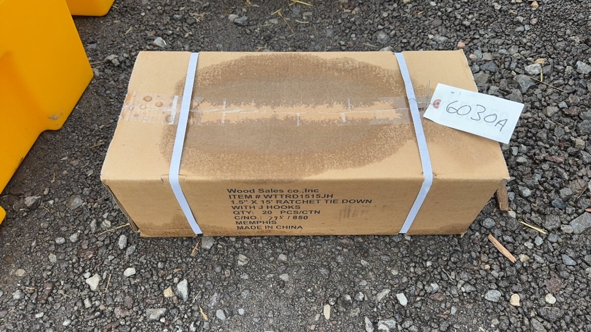 QTY 20) 1.5" X 15' RATCHET TIE DOWN