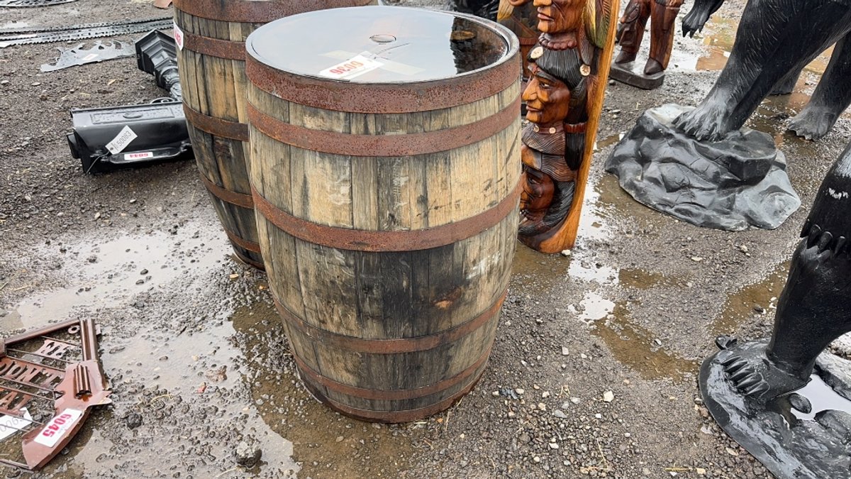 WHISKEY BARREL
