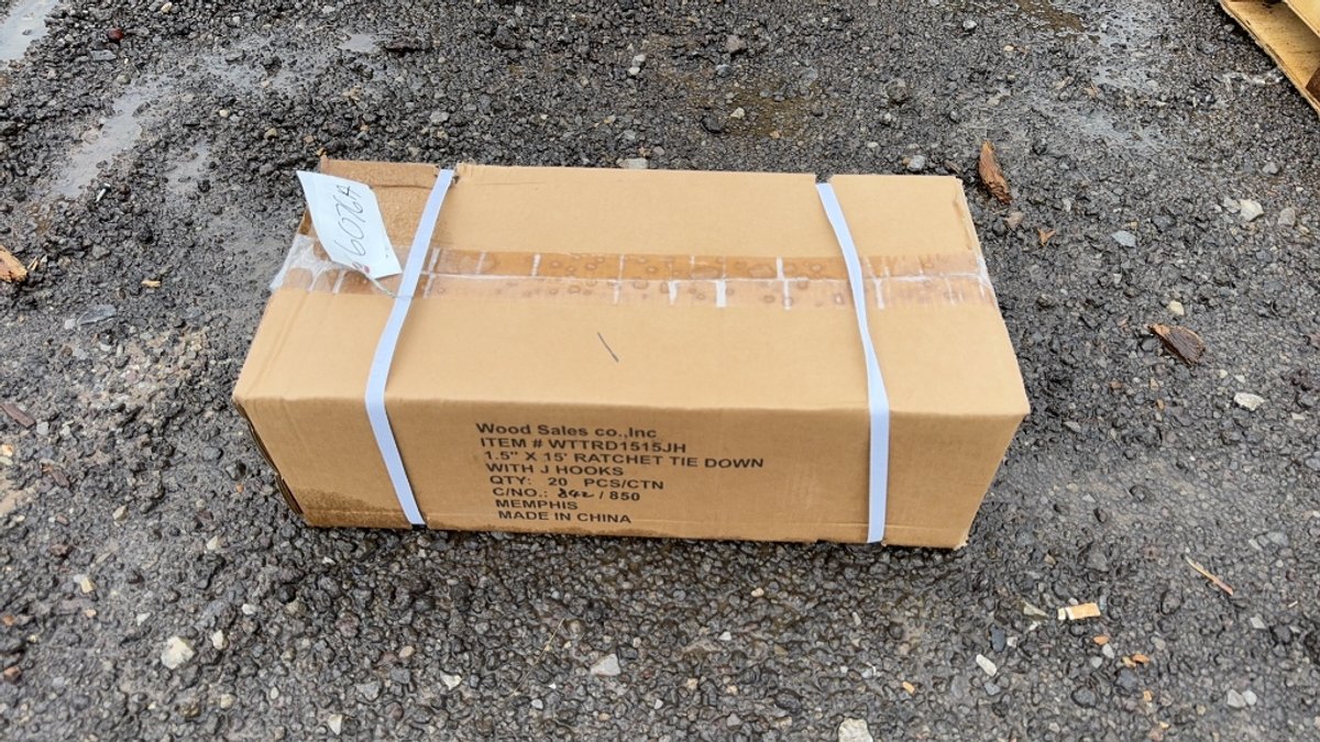 QTY 20) 1.5" X 15' RATCHET TIE DOWN