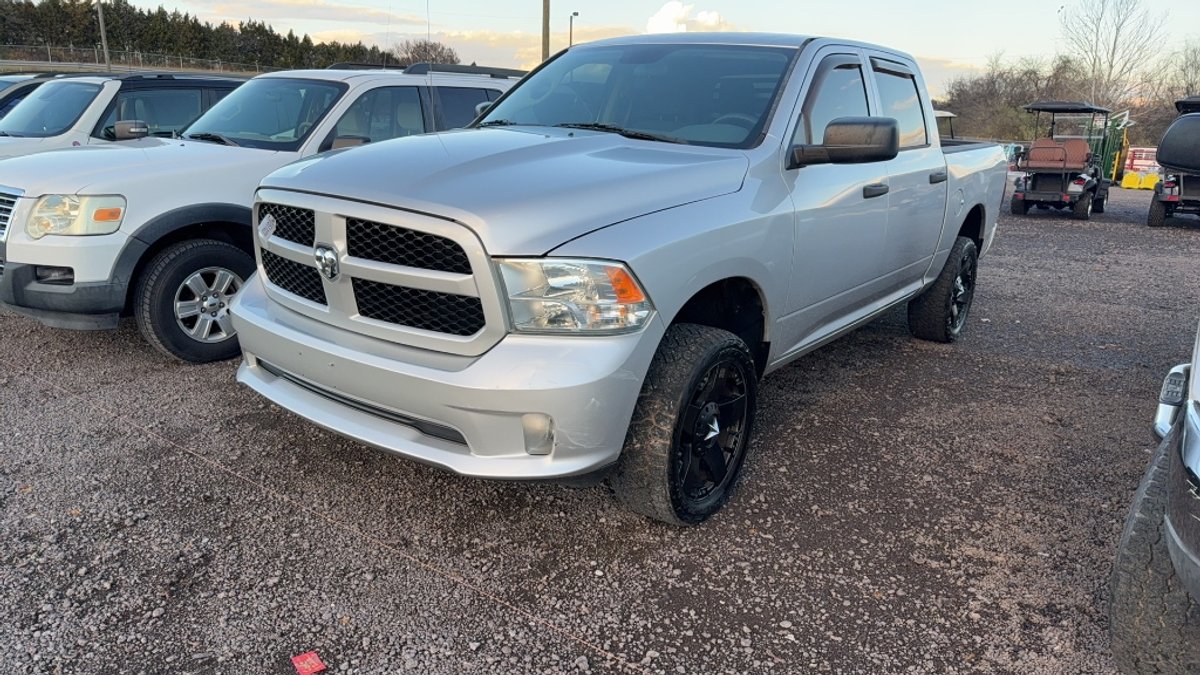 2014 DODGE 1500 PICKUP TRUCK