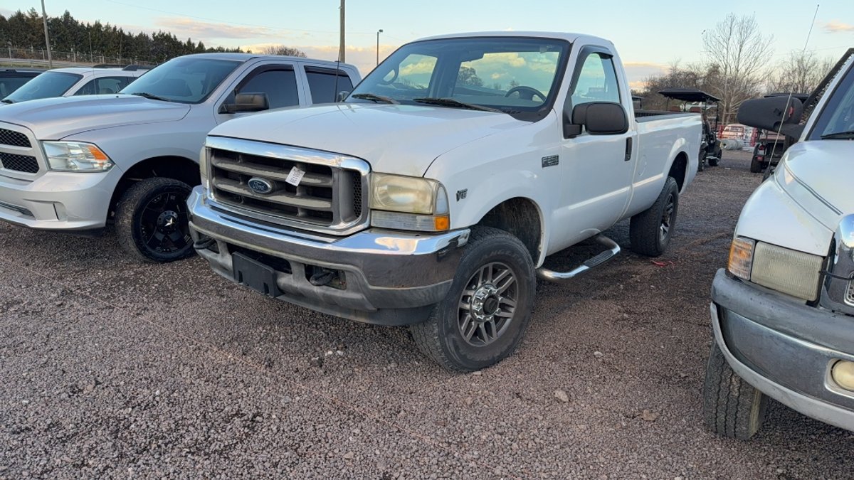 2002 FORD F-250 PICKUP TRUCK