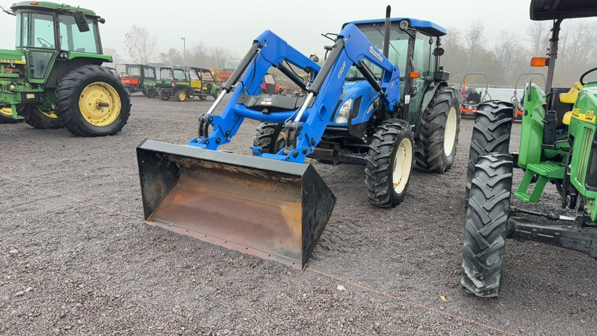 NEW HOLLAND TN 75SA