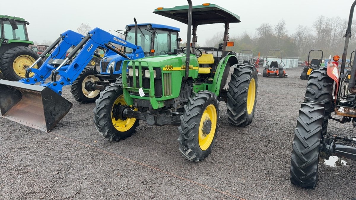 JOHN DEERE 5310 TRACTOR
