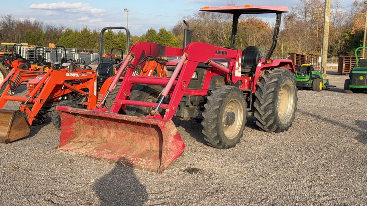 MAHINDRA 6030 TRACTOR