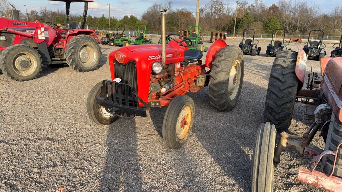 FORD 641 WORKMASTER TRACTOR