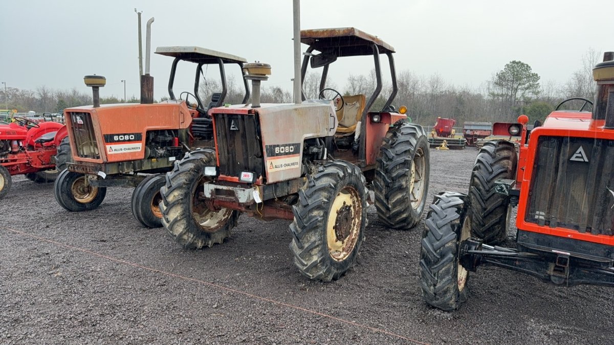 ALLIS CHALMERS 6080 TRACTOR