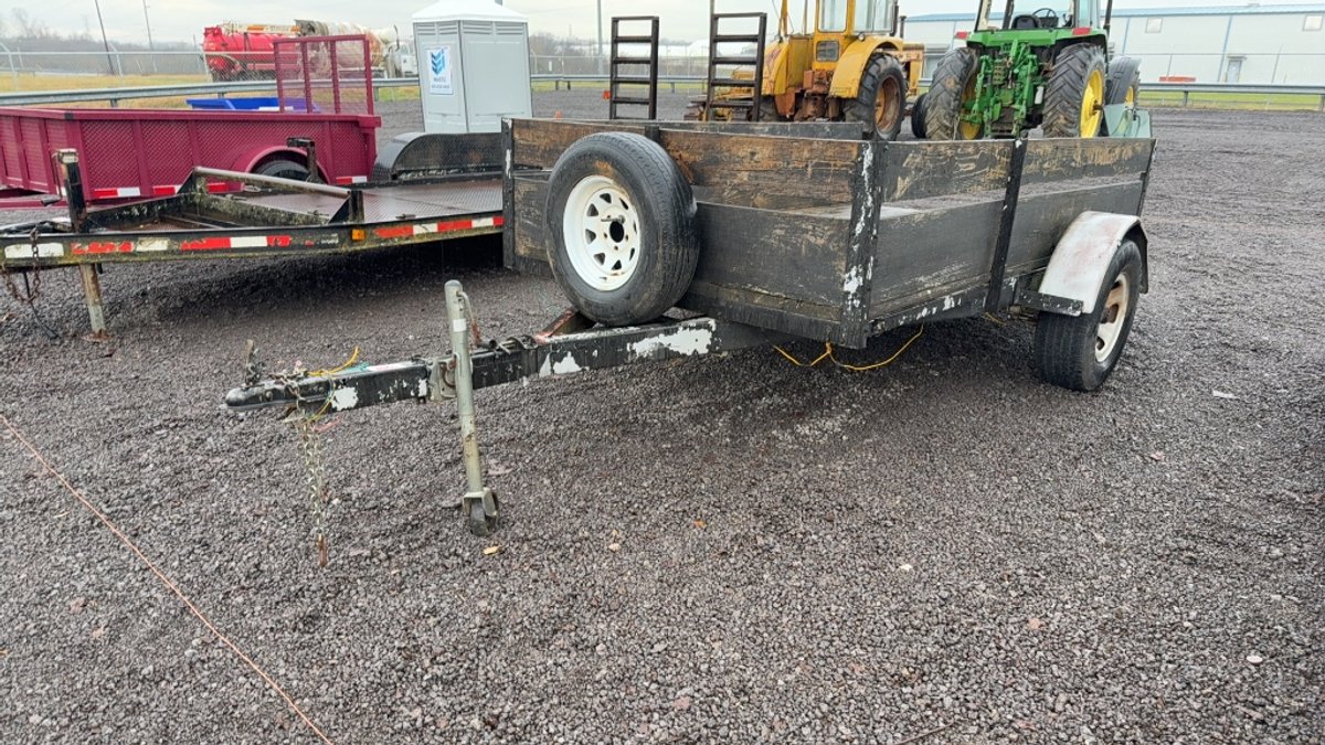 6' X 10' BUMPER PULL TRAILER