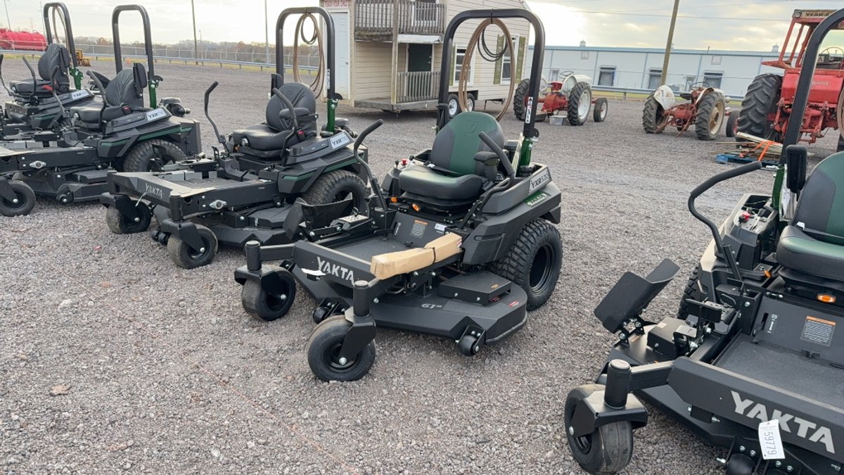 YAKTA YXR 320 ZERO TURN LAWN MOWER