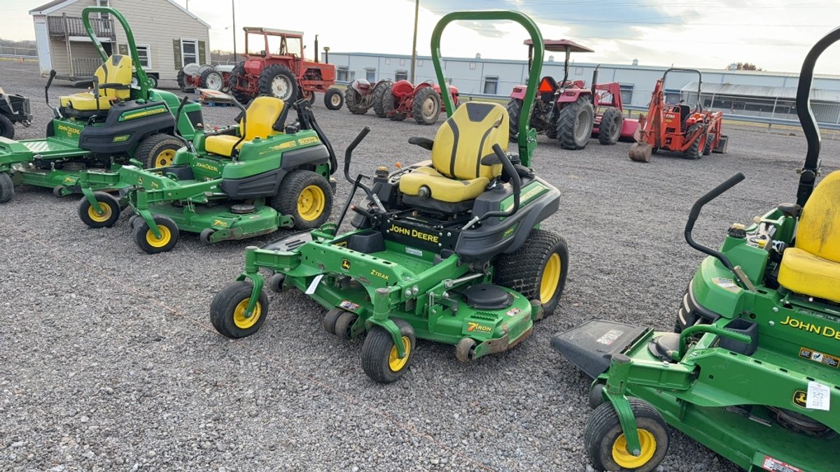 2020 JOHN DEERE 950M ZERO TURN LAWN MOWER