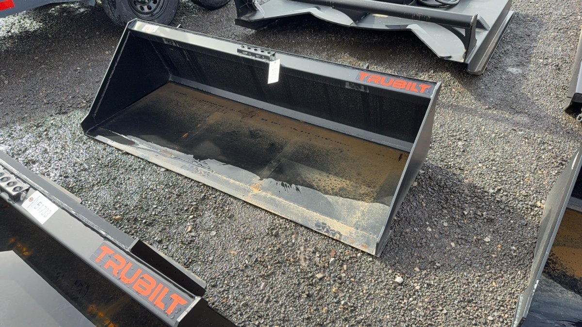 TRUBILT 72" SKID STEER SMOOTH BUCKET