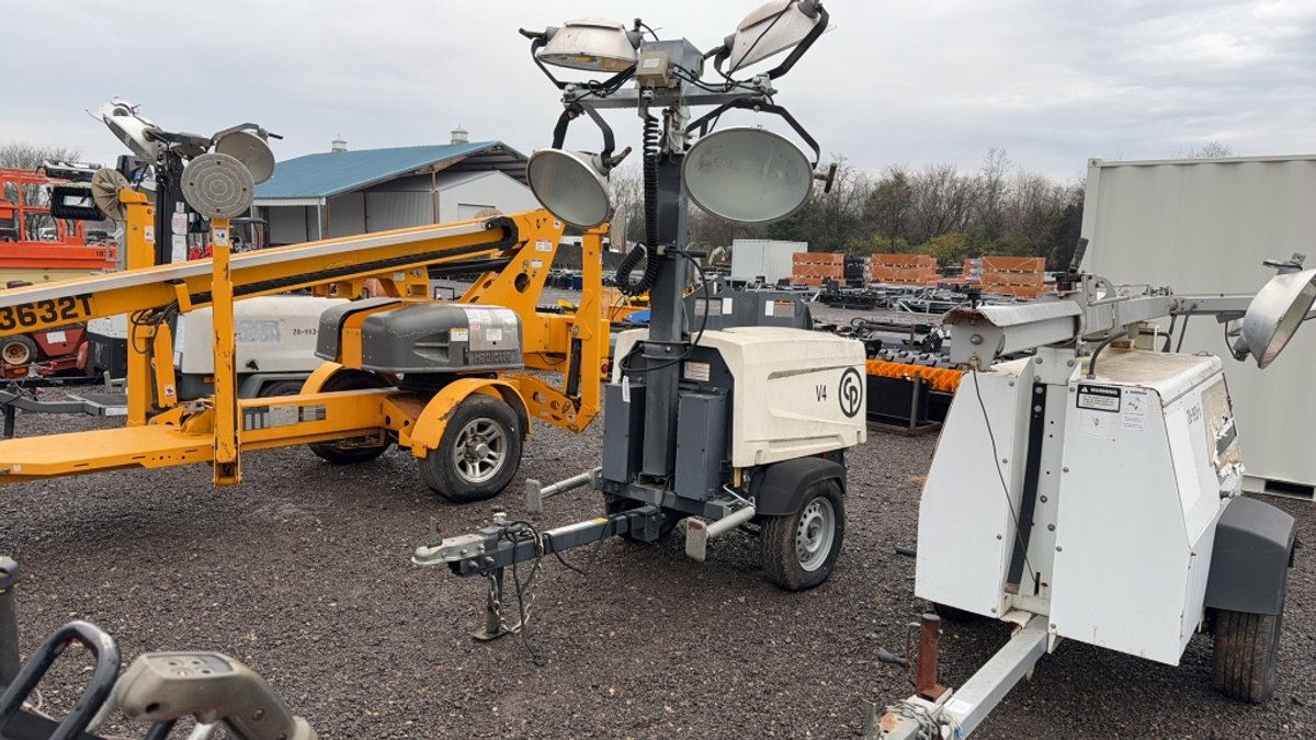 CP-V4 TOWABLE LIGHT TOWER