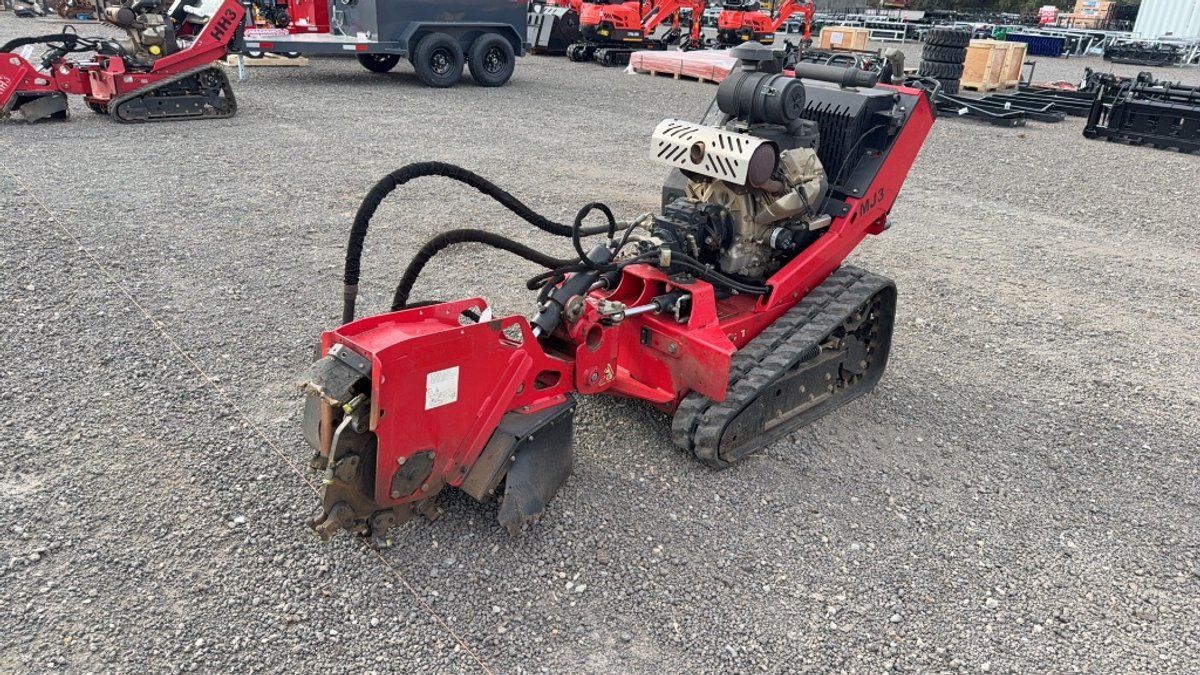 BARRETO WALK BEHIND STUMP GRINDER
