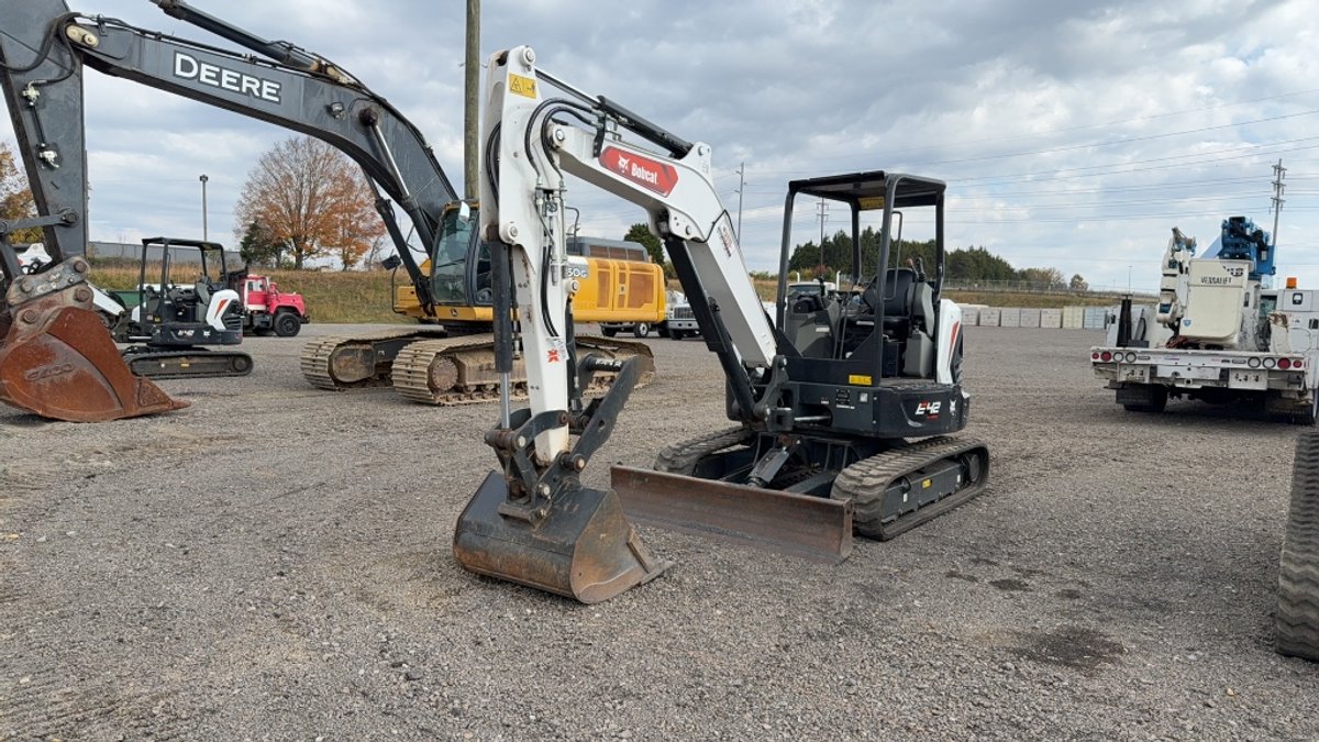 2021 BOBCAT E42 EXCAVATOR