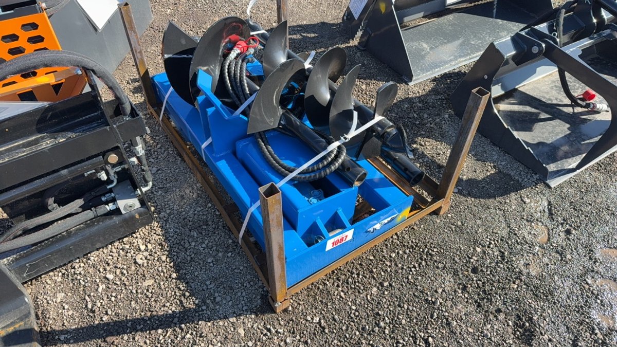 FUTURE SKID STEER AUGER