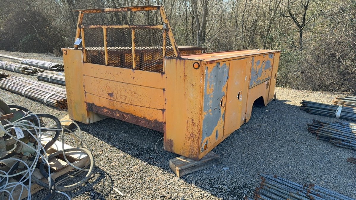 MORRISON 11' UTILITY BED