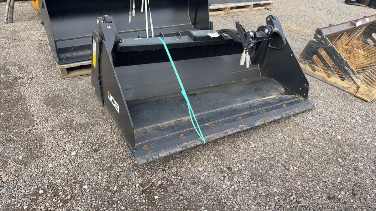 JCB 72" SKID STEER 4 IN 1 BUCKET