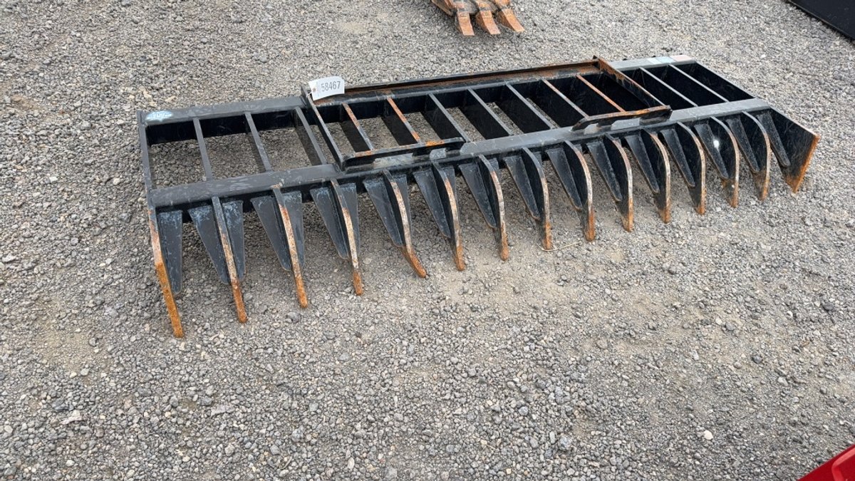 BLUE DIAMOND 84" SKID STEER ROOT RAKE