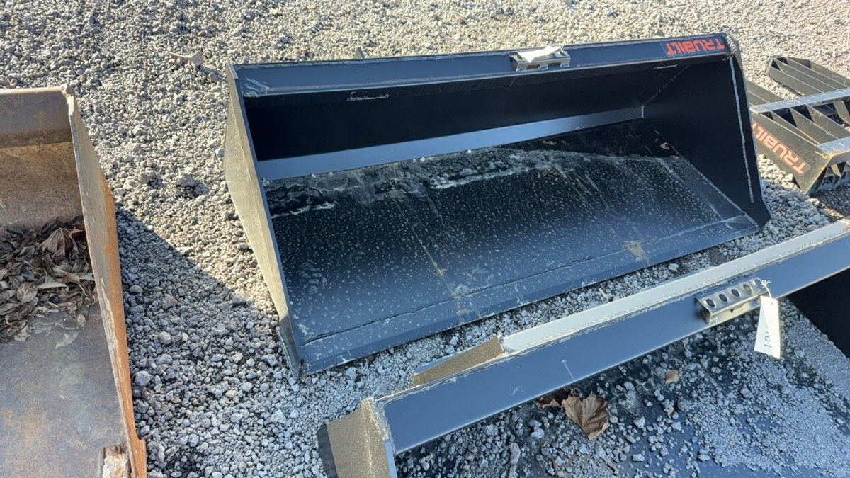 TRUBILT 72" SKID STEER SMOOTH BUCKET