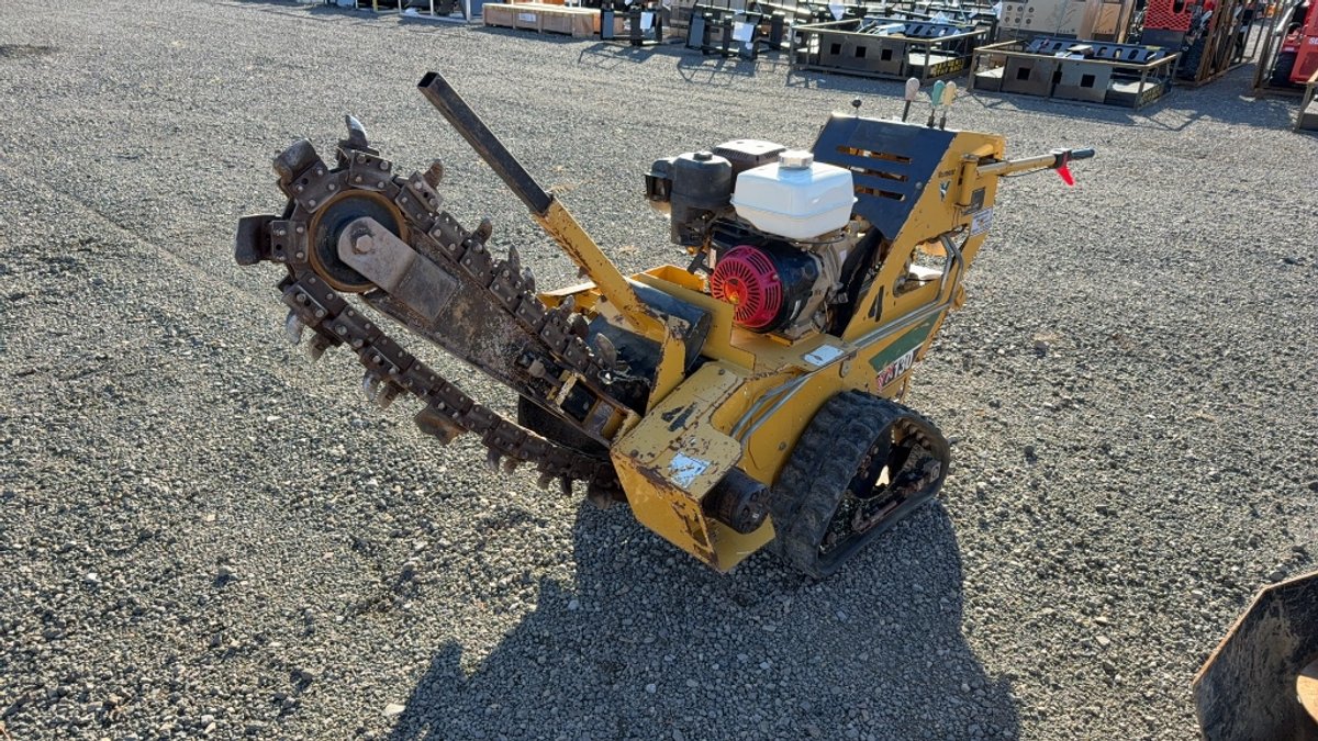 VERMEER RTX 130 WALK BEHIND TRENCHER