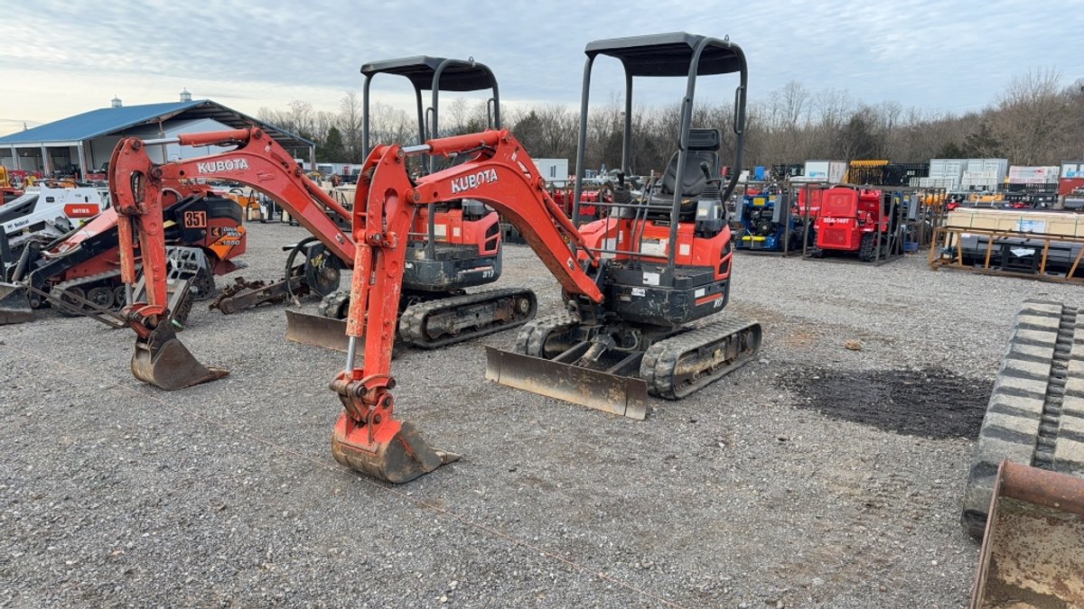 KUBOTA U17 EXCAVATOR