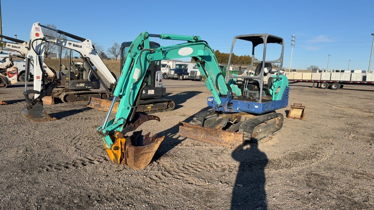 IHI 35N EXCAVATOR