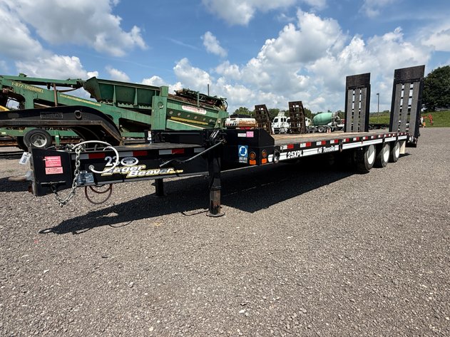 Image for 2021 EAGER BEAVER 30' PINTLE HITCH TRAILER