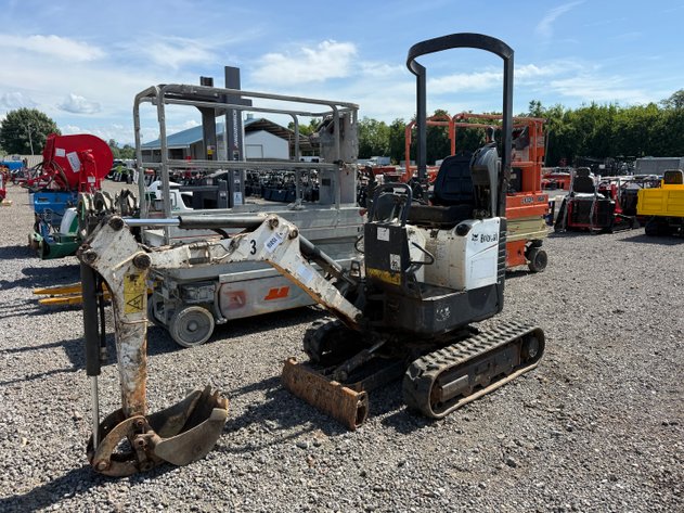 Image for 2018 BOBCAT E10