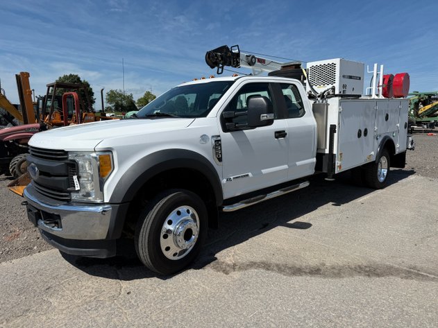 Image for 2017 FORD F-550 SERVICE TRUCK