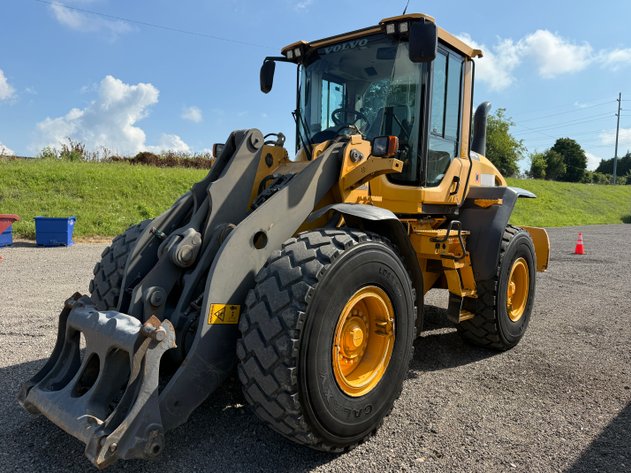 Image for VOLVO L 90G WHEEL LOADER