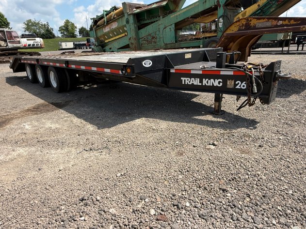 Image for TRAILKING 28' PINTLE HITCH TRAILER