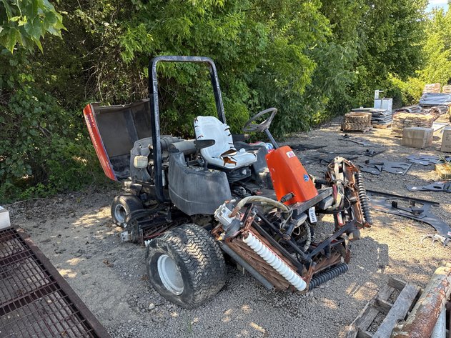 Image for JACOBSEN LF 3800 GOLF COURSE MOWER